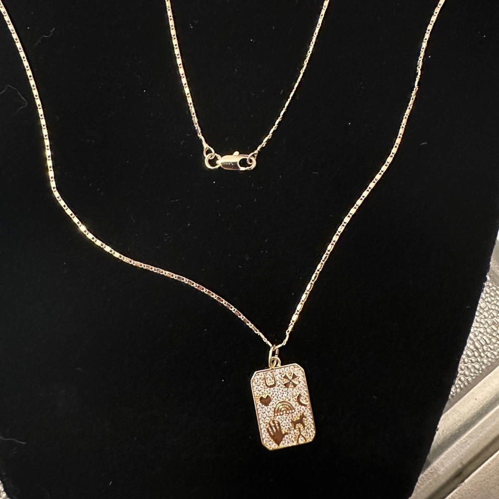 Lucky charm card pendant and necklace - Picture 6 of 8